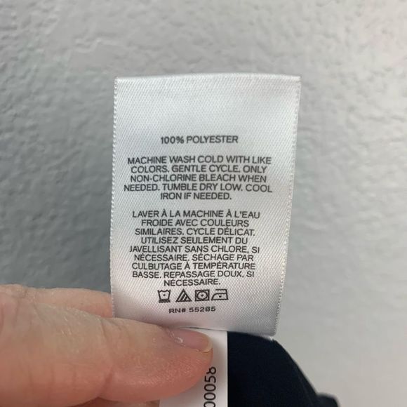 NWT Express Halter Sleeveless Black Sheer Peplum Blouse Top Size M - Picture 6 of 6